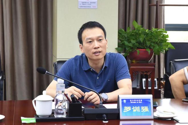 开云真人 kaiyun.com马旭耀会见杭州时代电动客人(图2)